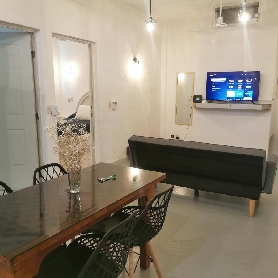 2 Bedroom Apartment With A/C Wi-Fi Best Location! Zihuatanejo Bagian luar foto